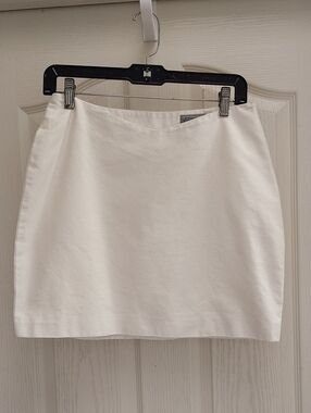 Versace White Women's Mini Skirt - Clean Straight Silhouette